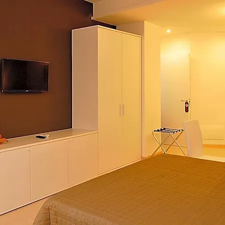 Bed & Breakfast Le Stanze Sul Corso 4*