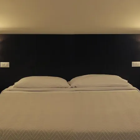 Le Stanze Sul Corso فندق مبيت وإفطار