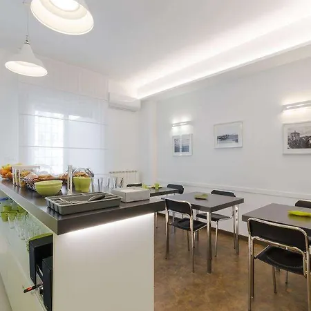 Bed & Breakfast Le Stanze Sul Corso 4*